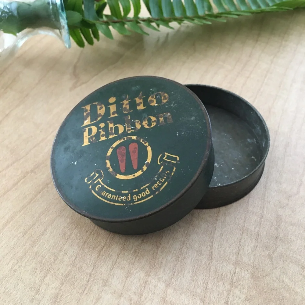 LP Vintage Ditto Inc Chicago Typewriter Ribbon Tin Box Round Slide On/Off Lid - Picture 2 of 4